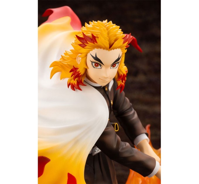 Demon Slayer Kimetsu no Yaiba: Kyojuro Rengoku (Complete Figure)