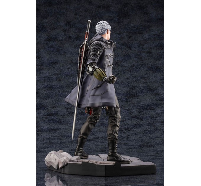 Devil May Cry 5: Nero (Complete Figure)