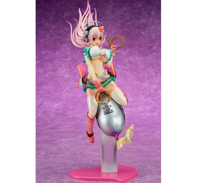 Super Sonico Love Bomber! (Complete Figure)