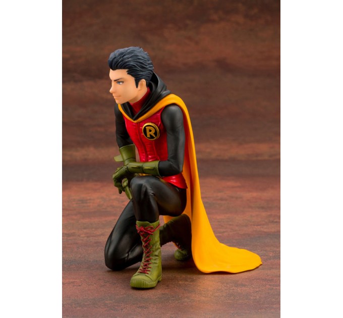 DC Comics: Damien Robin (Complete Figure)