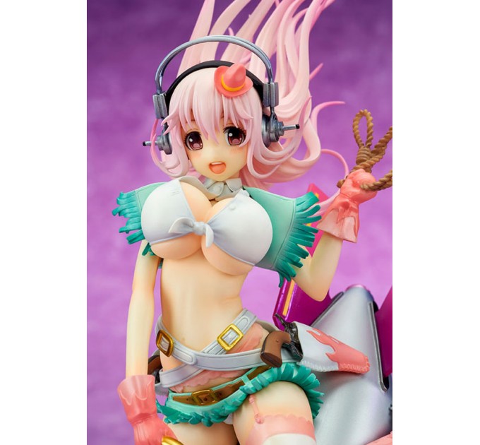 Super Sonico Love Bomber! (Complete Figure)
