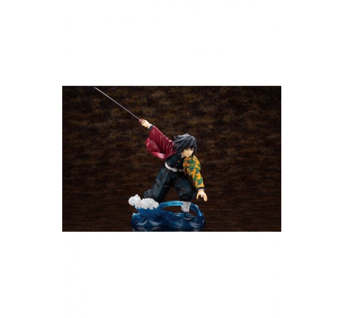 Demon Slayer Kimetsu no Yaiba: Giyu Tomioka (Complete Figure)