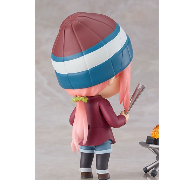 Yuru Camp: Nadeshiko Kagamihara Solo Camp Ver. DX Edition (Nendoroid)