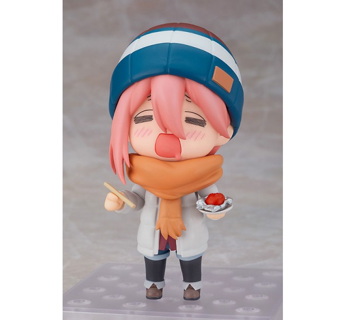 Yuru Camp: Nadeshiko Kagamihara Solo Camp Ver. DX Edition (Nendoroid)