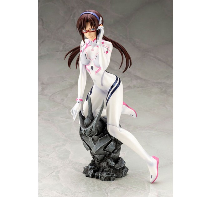 Evangelion: 3.0+1.0 Thrice Upon a Time Mari Makinami Illustrious White Plugsuit ver. (Complete Figure)