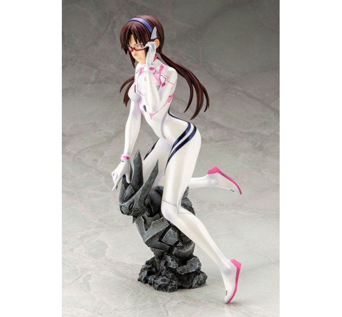 Evangelion: 3.0+1.0 Thrice Upon a Time Mari Makinami Illustrious White Plugsuit ver. (Complete Figure)