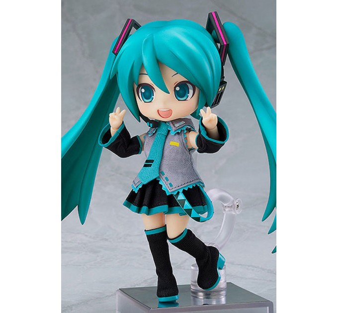 Hatsune Miku (Nendoroid Doll)