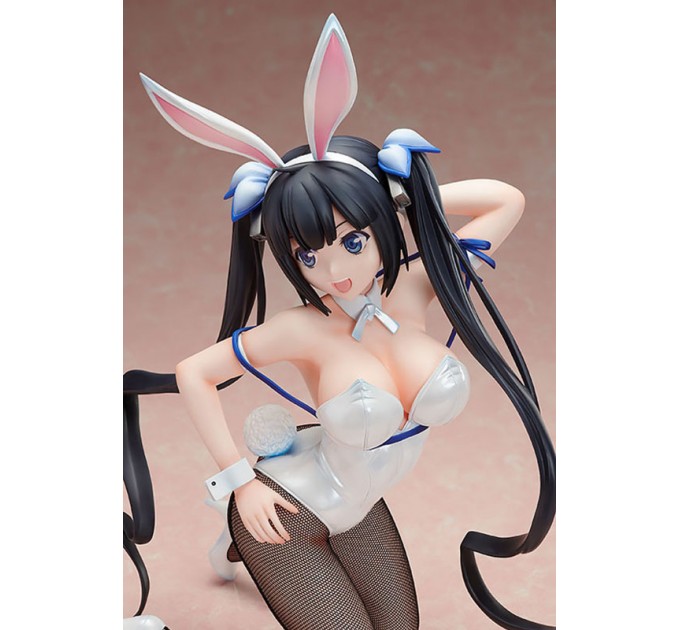 Is It Wrong to Try to Pick Up Girls in a Dungeon? II Hestia Bunny Ver. (Complete Figure)