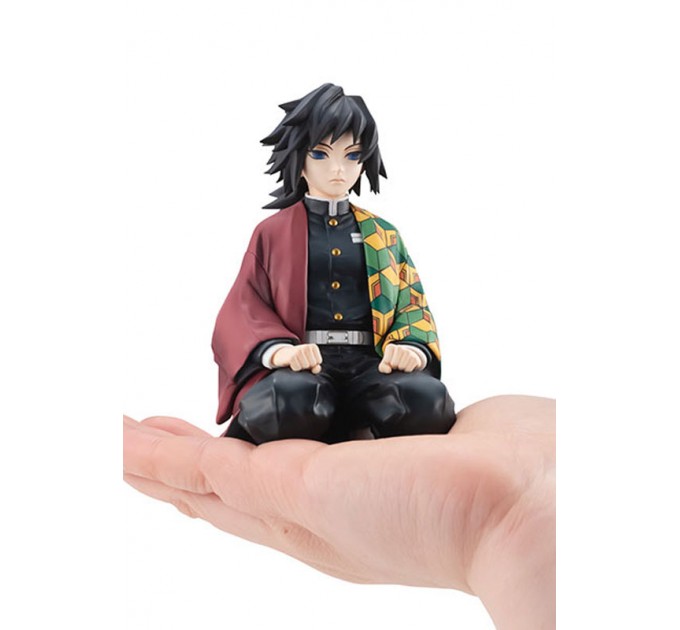 Demon Slayer Kimetsu no Yaiba: Giyu (Complete Figure)