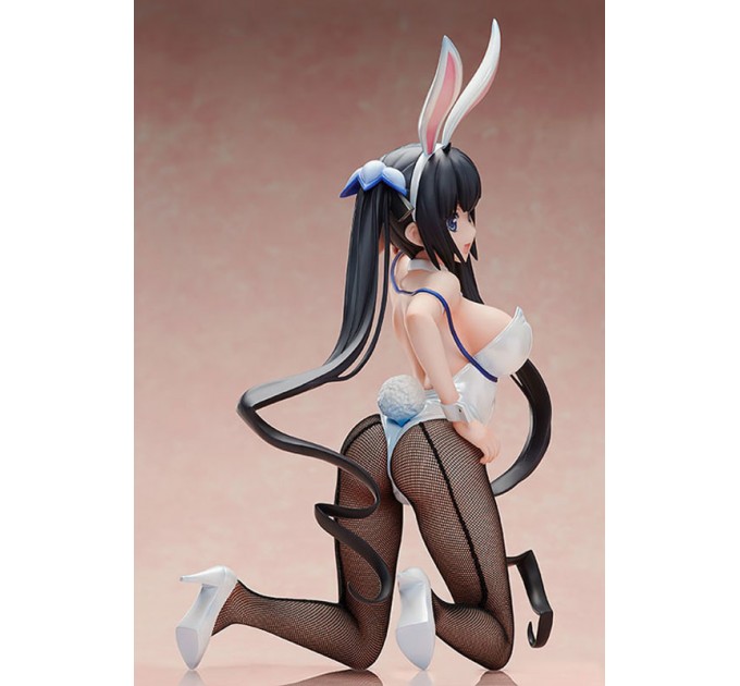 Is It Wrong to Try to Pick Up Girls in a Dungeon? II Hestia Bunny Ver. (Complete Figure)