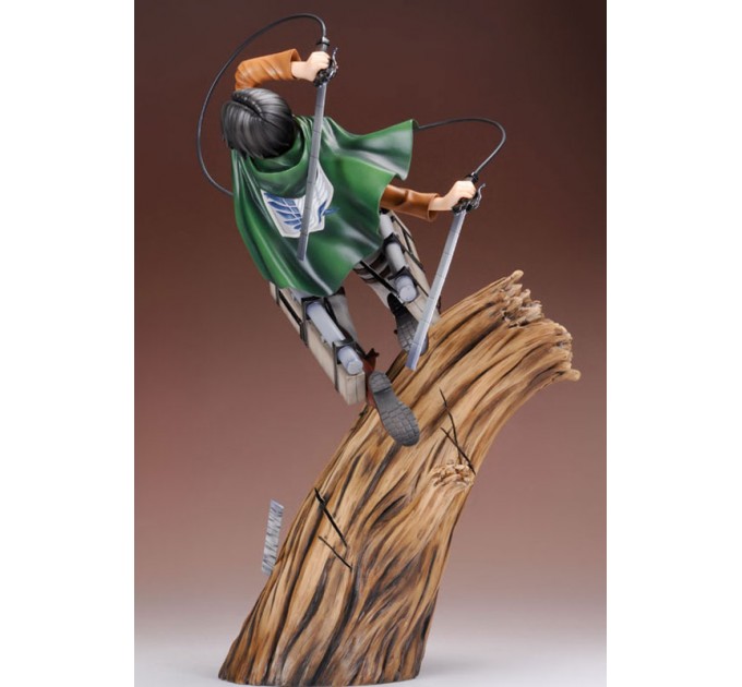 Attack on Titan: Levi Renewal Package ver. (Complete Figure) - Предзаказ!