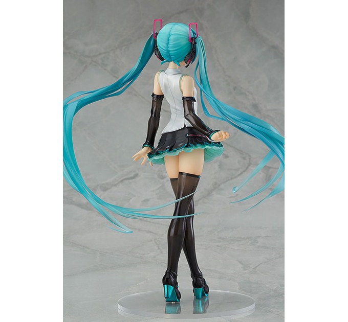Vocaloid: Hatsune Miku V4X (Complete Figure)